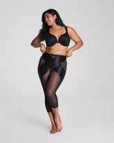 SPANXshapeâ„¢ Satin-Xâ„¢ High-Waisted Capri | Very Black